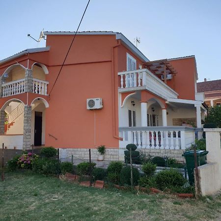 Apartments Martinovic By The Sea Kukljica Buitenkant foto